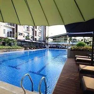 Aparthotel Spacious Minimalist At Matina Enclaves
